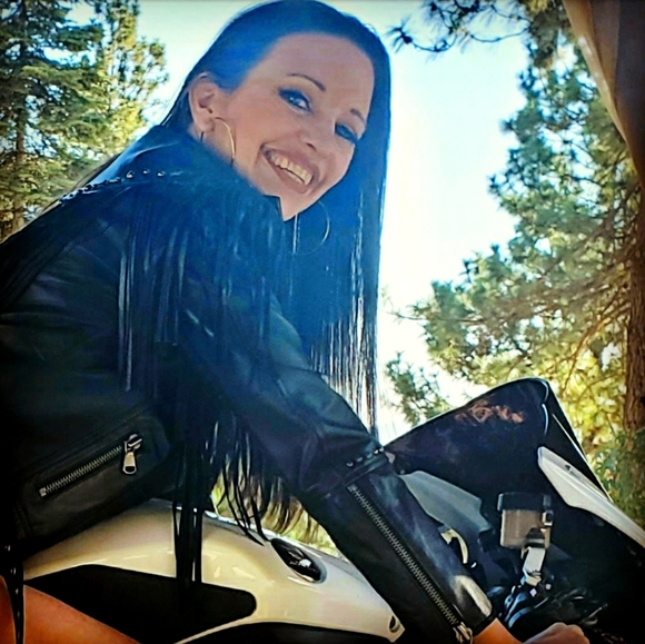 Hi I'm Jen & I โค โพ๏ธ! Say Hi & Let's Get Acquainted! - Picture 6 of 16